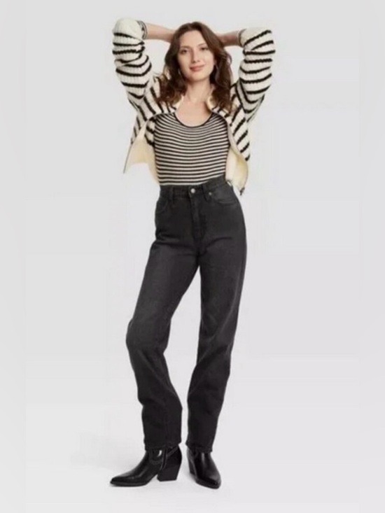 Universal Thread Denim - UNIVERSAL THREAD High-Rise 90’s Straight Women's Jeans - 2R